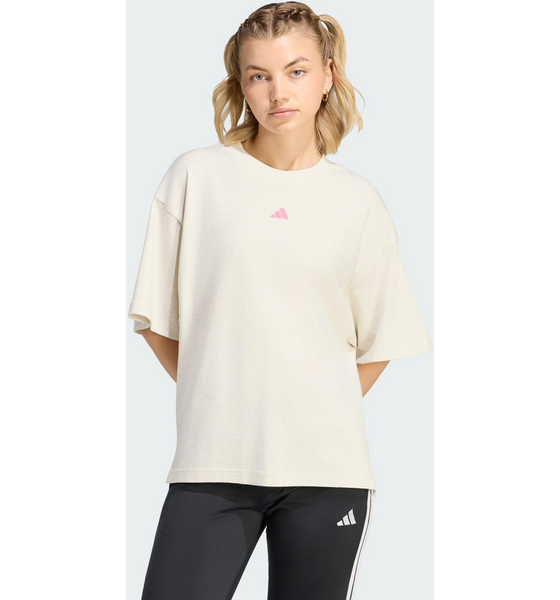 
ADIDAS, 
Adidas 3 Stripes Studio Boyfriend T-shirt, 
Detail 1
