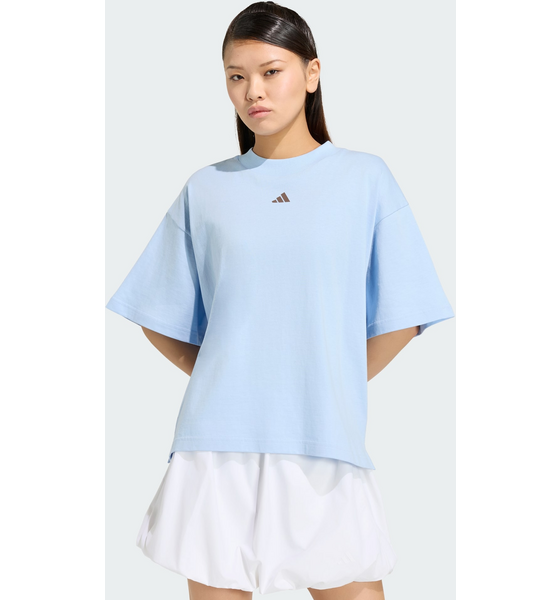 
ADIDAS, 
Adidas 3 Stripes Studio Boyfriend T-shirt, 
Detail 1
