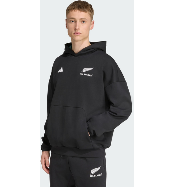 
ADIDAS, 
Adidas All Blacks-presentationsjacka, 
Detail 1
