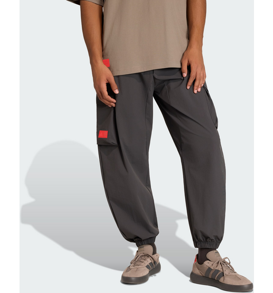 
ADIDAS, 
Adidas Audi Revolut F1 Team Elevated V&auml;vda Byxor, 
Detail 1
