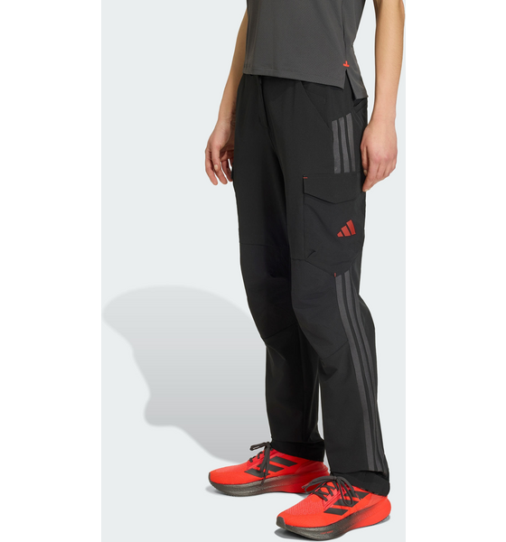 
ADIDAS, 
Adidas Audi Revolut F1 Team Mekanikerbyxor, 
Detail 1
