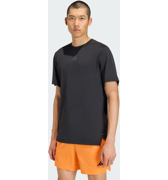 
ADIDAS, 
Adidas D4t Essentials T-shirt, 
Detail 1
