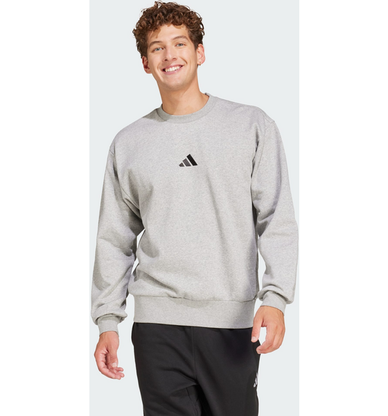 399766502501 ADIDAS Adidas Essentials Feelcozy Fleece Sweatshirt  Model01 Detail