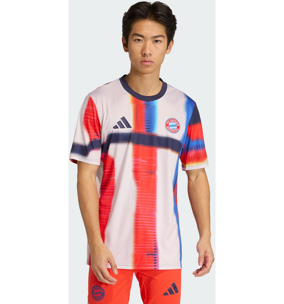
ADIDAS, 
Adidas Fc Bayern Ss26 Uppv&auml;rmningstr&ouml;ja, 
Detail 1
