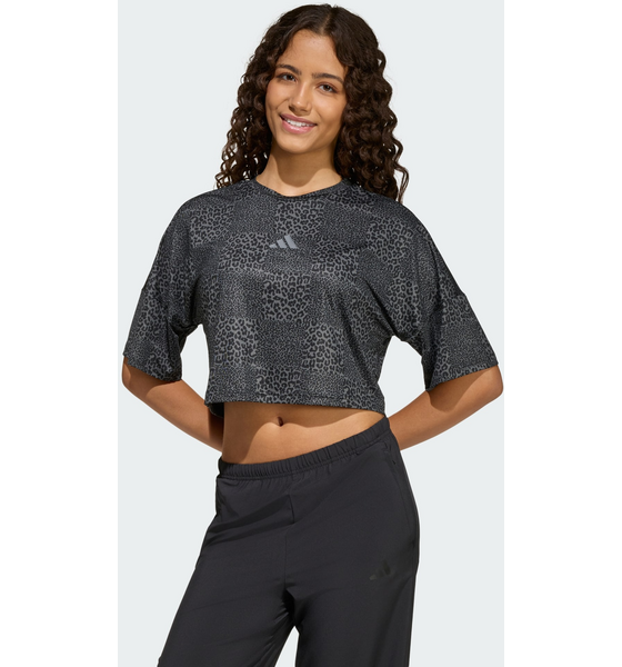 
ADIDAS, 
Adidas Future Icons T-shirt Med Heltäckande Tryck, 
Detail 1
