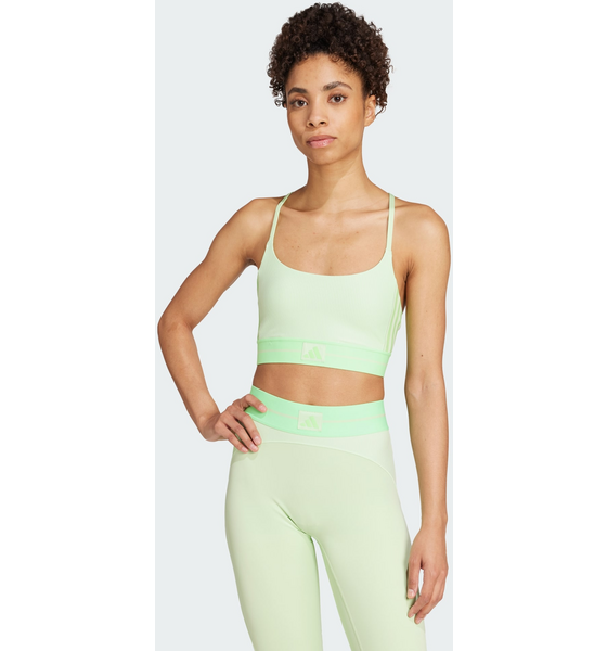948701103101 ADIDAS Adidas Hyperglam Rib Bralette  Model01 Detail