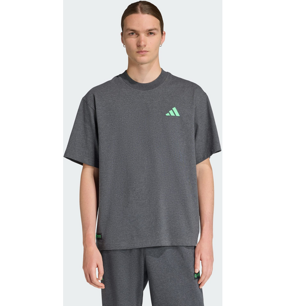 
ADIDAS, 
Adidas Mercedes - Amg Petronas Formula One Team Premium Sweat T-shirt, 
Detail 1
