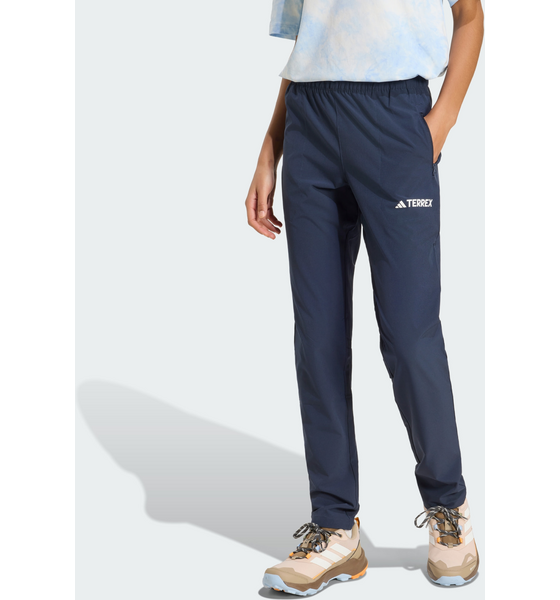 
ADIDAS, 
Adidas Multi Essentials Stretch Byxor, 
Detail 1
