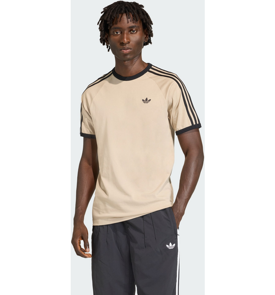 958400102101 ADIDAS ORIGINALS Adidas Originals 3-stripes T-shirt  Model01 Detail