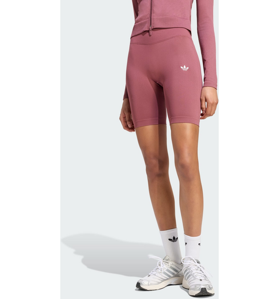 
ADIDAS ORIGINALS, 
Adidas Originals Essentials Seamless Shorts 13 Cm, 
Detail 1
