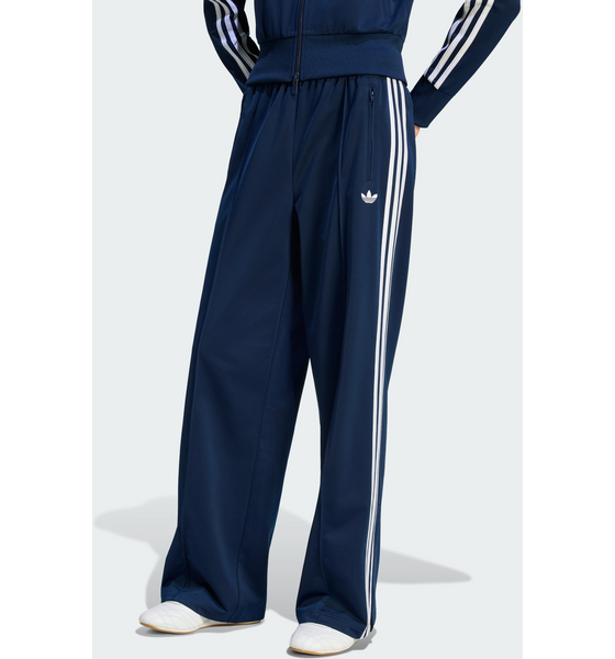 
ADIDAS ORIGINALS, 
Adidas Originals Firebird Loose Tr&auml;ningsbyxor, 
Detail 1

