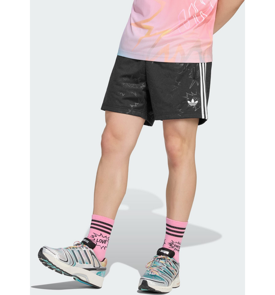 
ADIDAS ORIGINALS, 
Adidas Originals Love Unites Emb 3s Shorts, 
Detail 1
