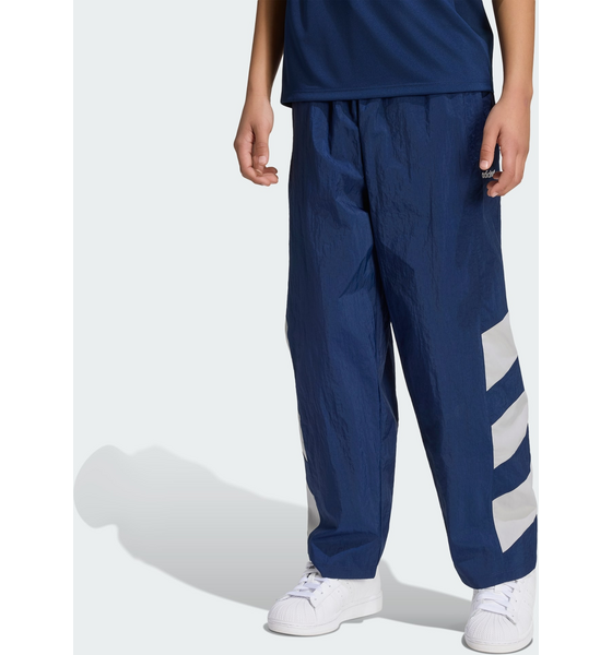 
ADIDAS ORIGINALS, 
Adidas Originals Oversized Blocked Woven Tr&auml;ningsbyxor, 
Detail 1
