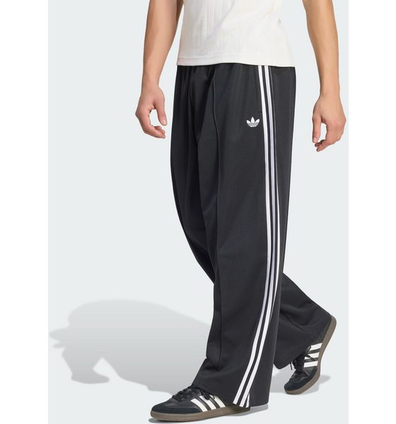 
ADIDAS ORIGINALS, 
Adidas Originals Oversized Tr&auml;ningsbyxor, 
Detail 1
