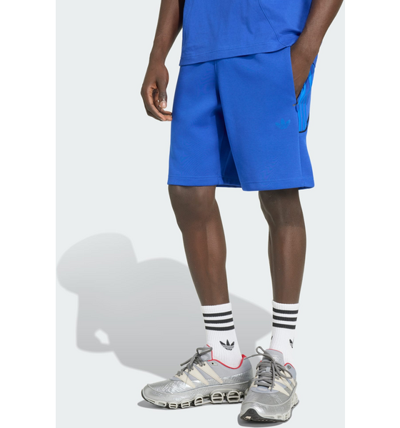 
ADIDAS ORIGINALS, 
Adidas Originals Spacer Teamgeist 26 Cutline Shorts, 
Detail 1
