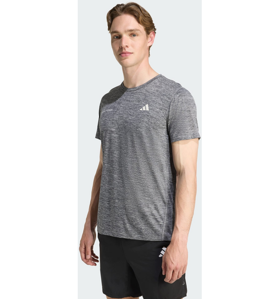 957466101103 ADIDAS Adidas Own The Run Melerad T-shirt  Model01 Detail