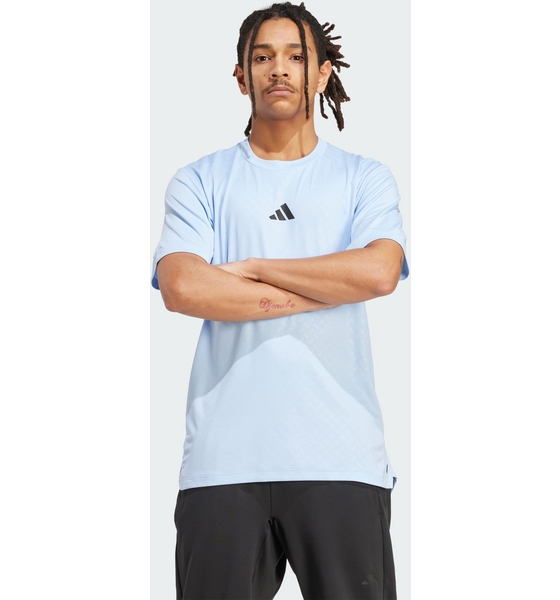 940191105101 ADIDAS Adidas Primelift 3-stripes T-shirt  Model01 Detail
