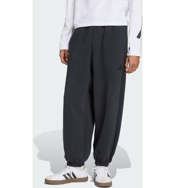 954884102102 ADIDAS Adidas Soft Lux Byxor  Model01 Detail