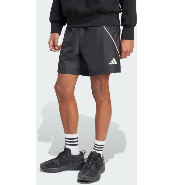 956854101101 ADIDAS Adidas Stadium Shorts  Model01 Detail