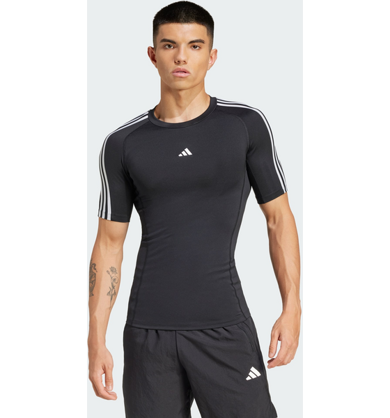 
ADIDAS, 
Adidas Techfit Compression Training 3-stripes T-shirt, 
Detail 1
