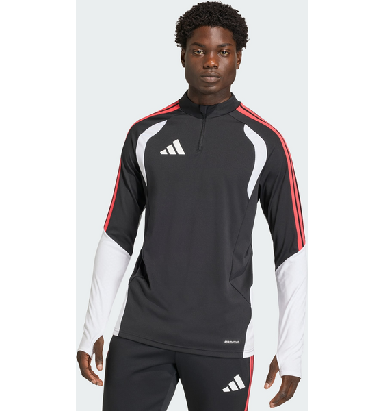 
ADIDAS, 
Adidas Tiro 26 T&auml;vlingstr&auml;ningsjacka, 
Detail 1

