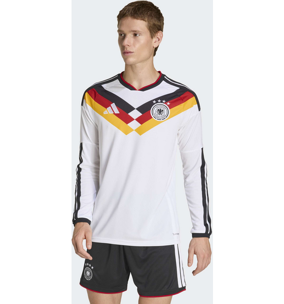 
ADIDAS, 
Adidas Tyskland 26 L&aring;ng&auml;rmad Hemmatr&ouml;ja, 
Detail 1
