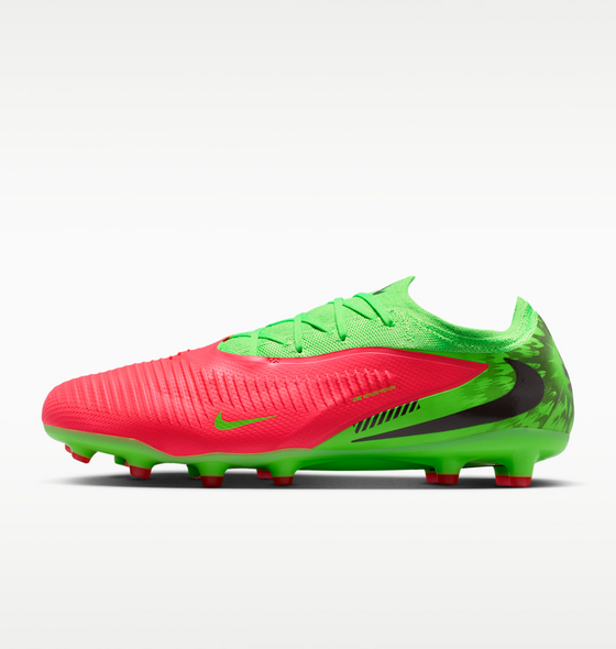 
NIKE, 
Artificial-grass Football Boot Phantom 6 Low Pro 'erling Haaland', 
Detail 1
