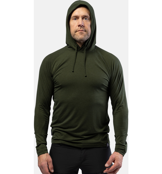 944848102101 BEYOND NORDIC Bn213 Light Merino Hoodie Men's  Model01 Detail