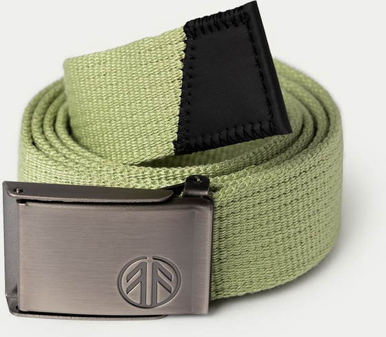 
BEYOND NORDIC, 
Bn409 Canvas Belt, 
Detail 1
