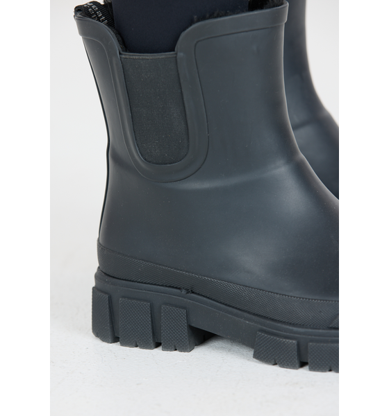
WEATHER REPORT, 
Comart Rubber Boots, 
Detail 1
