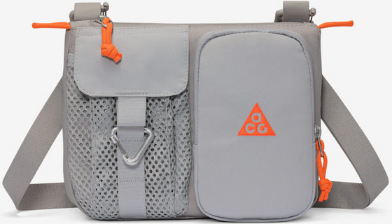 
NIKE, 
Cross-body Bag (3l) Acg 'daymax', 
Detail 1
