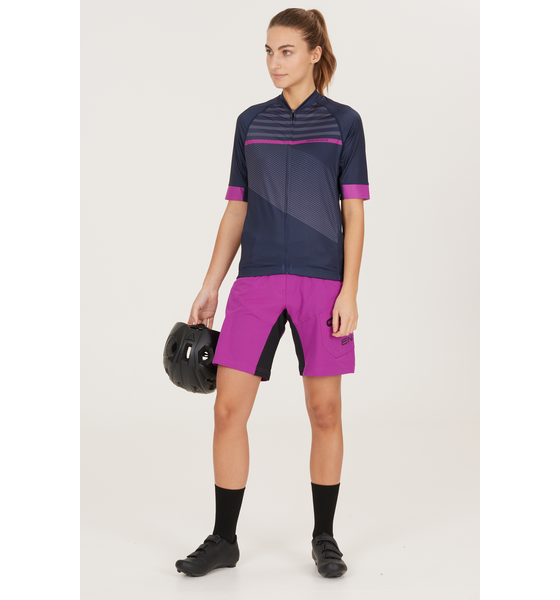 956578101101 ENDURANCE Donna Cycling Shirt  Model01 Detail