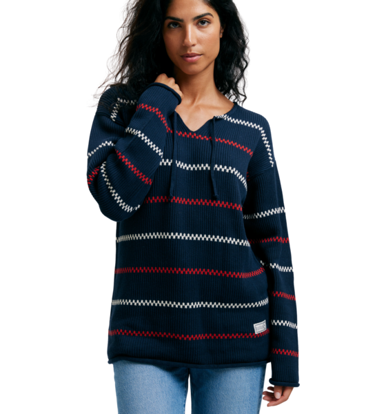 946703101101 EMMAMALENA Em Käringötröja Stickad Marinblå Unisex  Model01 Detail