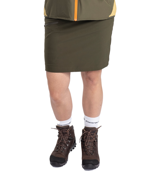 923657101105 PINEWOOD Finnveden Hiking Skort W  Model01 Detail