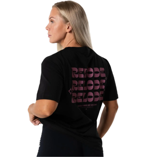 952061101103 RELODE Funky T-shirt - Svart  Model01 Detail