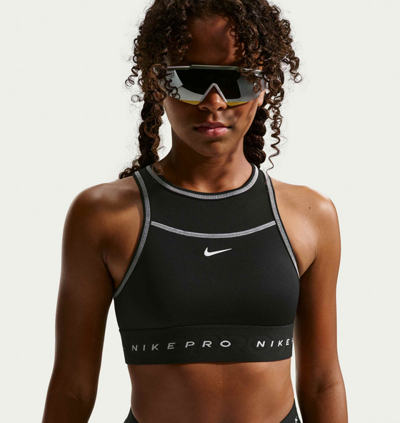 
NIKE, 
Girls' Sports Bra Sport Pack Pro Swoosh, 
Detail 1

