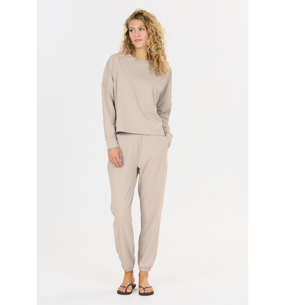 
ATHLECIA, 
Guyana, 
Detail 1
