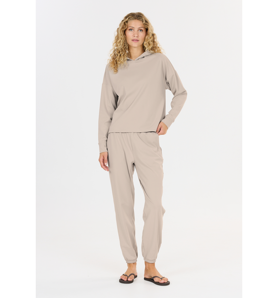 
ATHLECIA, 
Guyana, 
Detail 1
