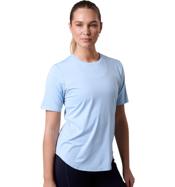 
CLN ATHLETICS, 
Gwen T-shirt Sky Blue, 
Detail 1
