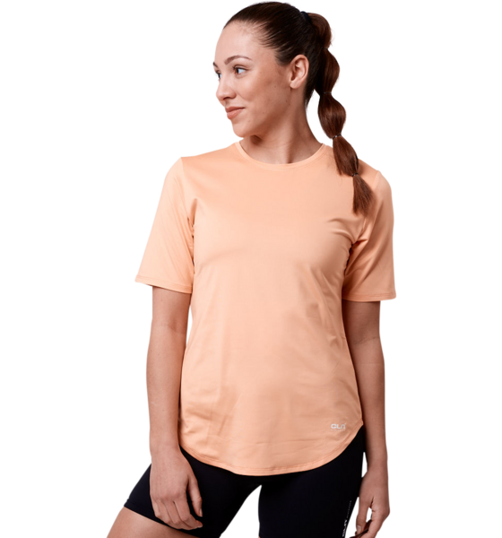 
CLN ATHLETICS, 
Gwen Ws T-shirt, 
Detail 1
