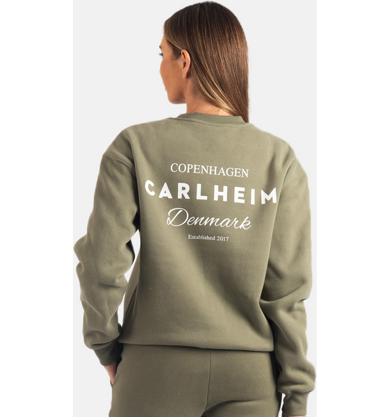 949698102101 CARLHEIM Harper Lounge Branded Sweatshirt  Model01 Detail