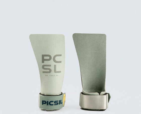 
PICSIL SPORT, 
Heron Grips With And Without Magnesium, 
Detail 1
