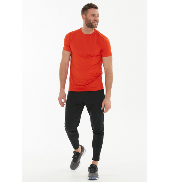 
ENDURANCE, 
Hubend T-shirt, 
Detail 1
