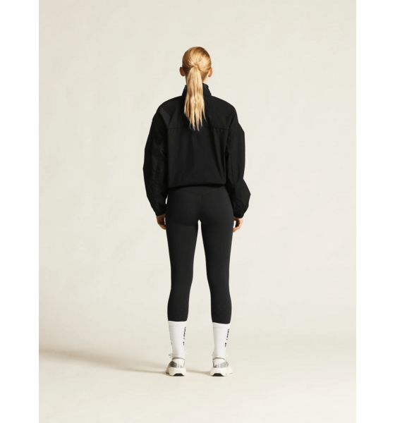 
CRAFT, 
Hypervent Oversized Wind Jacket W, 
Detail 1
