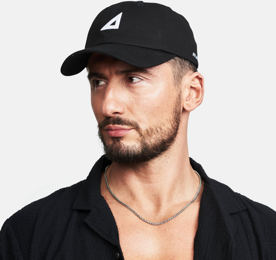 946157101101 FRANK DANDY Icon Hat 946157101101 FRANK DANDY Icon Hat Model01 Detail