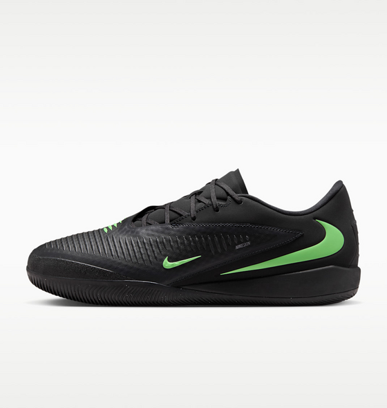 
NIKE, 
Indoor Court Football Shoes Phantom 6 Low Academy, 
Detail 1
