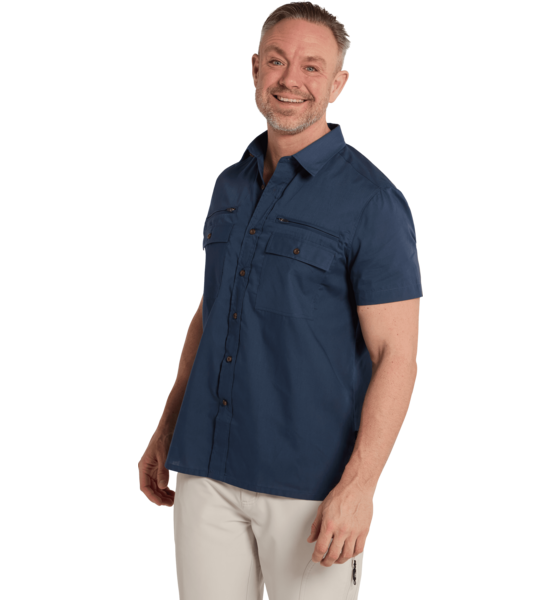
TUXER, 
Iowa Shirt, 
Detail 1
