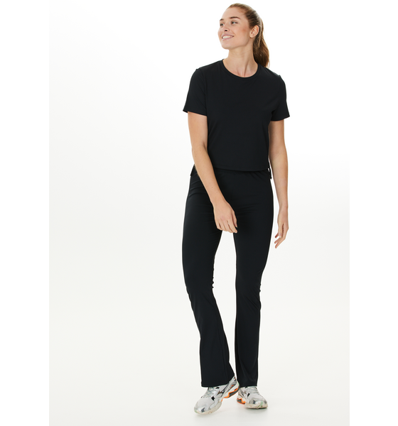 
ENDURANCE, 
Irislie T-shirt, 
Detail 1
