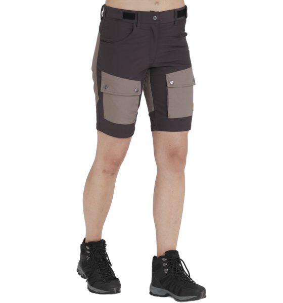 
WHISTLER, 
Lara Shorts, 
Detail 1
