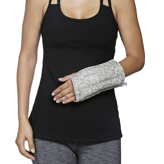 
GAIAM, 
Lavender Thumb Wrist Wrap, 
Detail 1
